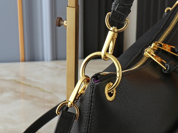 ルイヴィトンバッグ細部ディテール